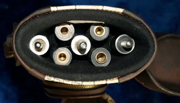 tl34otgg-j-interiorwithcues.jpg